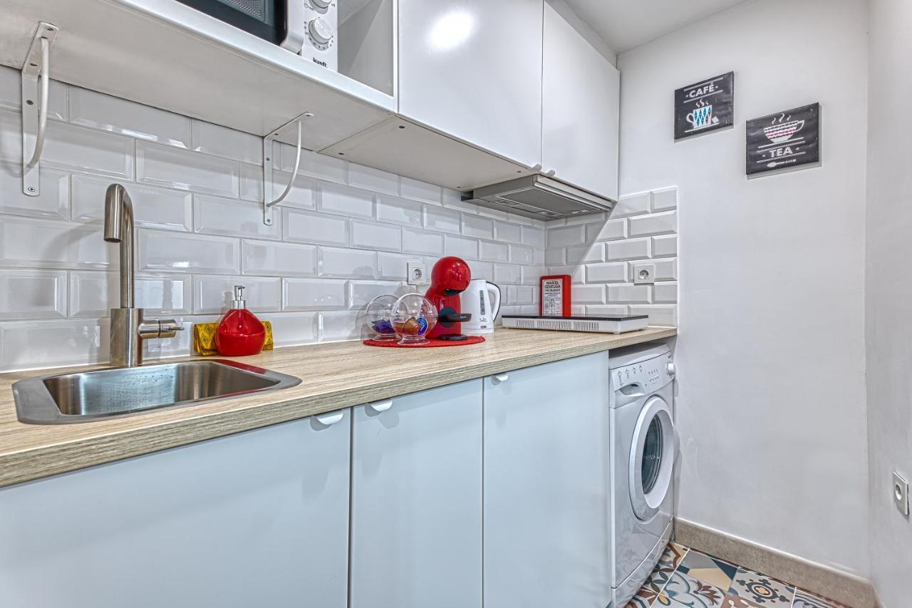 Alfama Rose Apartment Lisbon Bagian luar foto